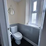 בית הארחה Thornleigh - Free On Street Parking