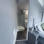 Thornleigh - Free On Street Parking 4* ווינדרמר