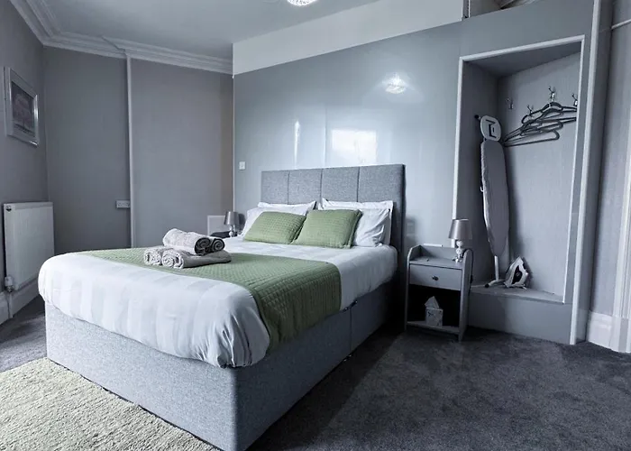 Thornleigh - Free On Street Parking 招待所 4*