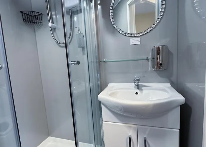 招待所 Thornleigh - Free On Street Parking 温德米尔