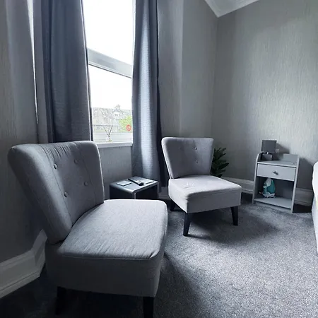 Thornleigh - Free On Street Parking ويندرمير