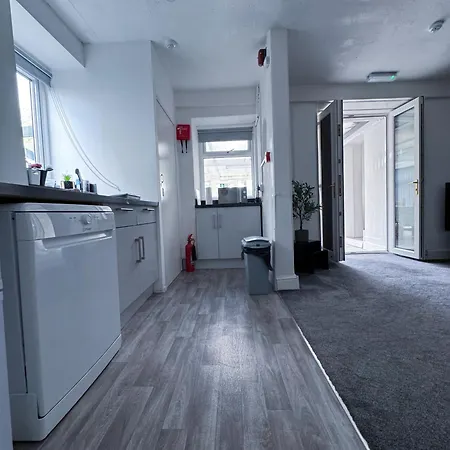 Pensjonat Thornleigh - Free On Street Parking 3*