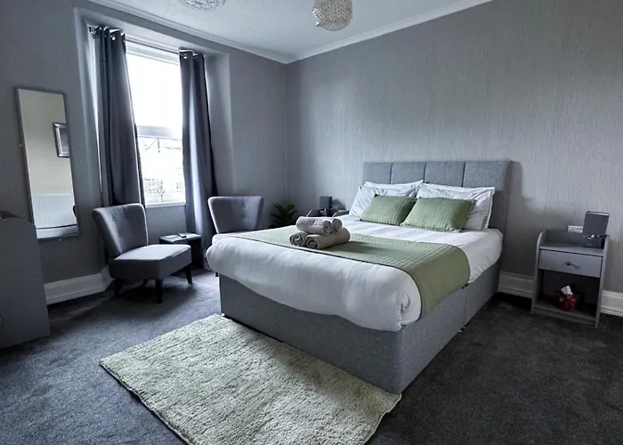 Thornleigh - Free On Street Parking ويندرمير