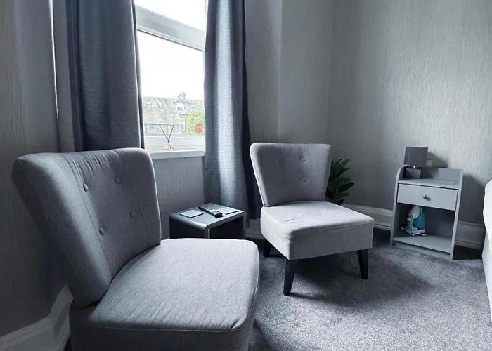 Thornleigh - Free On Street Parking ويندرمير