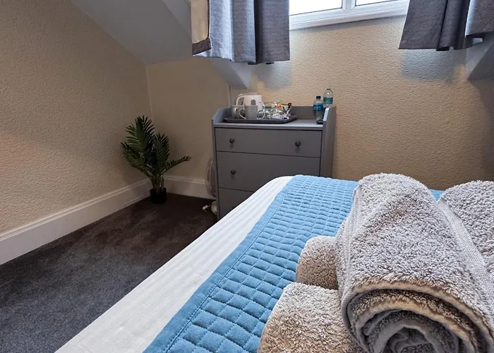 Thornleigh - Free On Street Parking بيت ضيافة