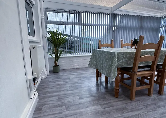 Thornleigh - Free On Street Parking بيت ضيافة ويندرمير